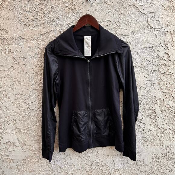 Under Armour AllSeasonGear Black Zip Up Jacket Size M - Picture 1 of 4